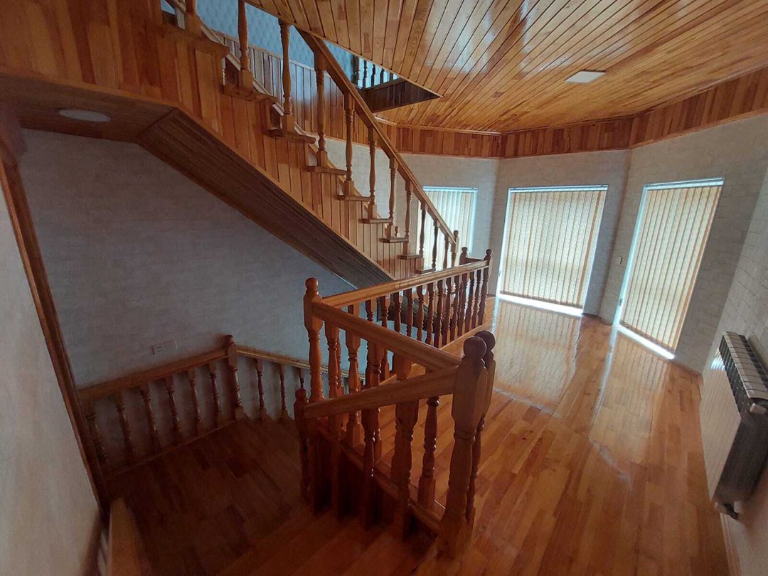 Satılır 10 otaqlı həyət evi/bağ evi 230 m² — Ev, villa, Quba (9)