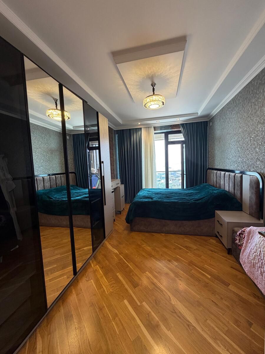 Satılır 4 otaqlı yeni tikili 146 m² — Mənzil, Bakı (11)