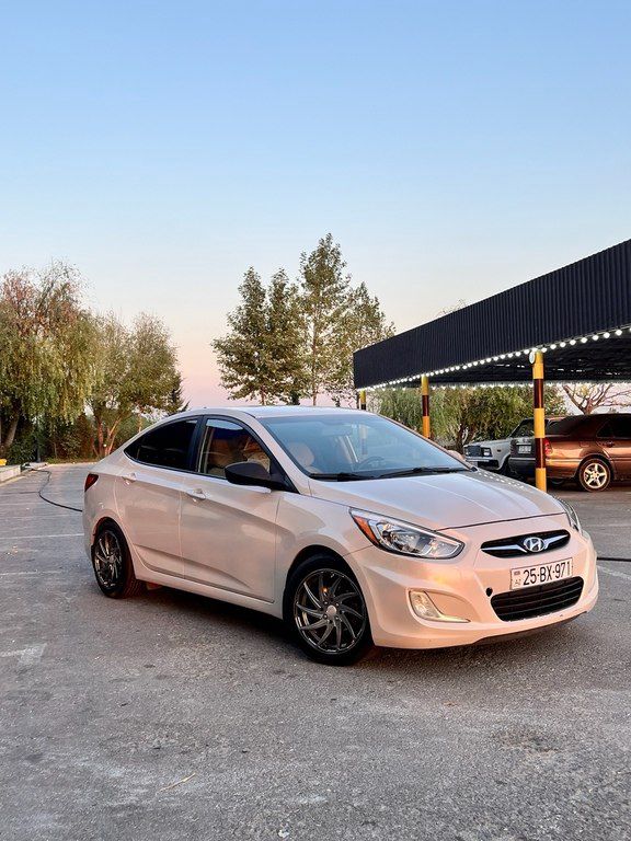 Hyundai Accent, 1.6 L, 2015 il, 162 000 km — Avtomobillər, Bakı (7)