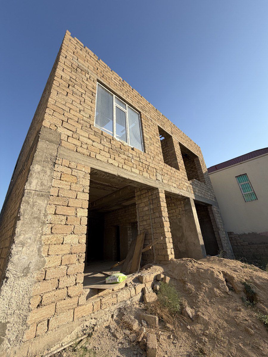 Satılır 5 otaqlı həyət evi/bağ evi 240 m² — Ev, villa, Bakı (5)