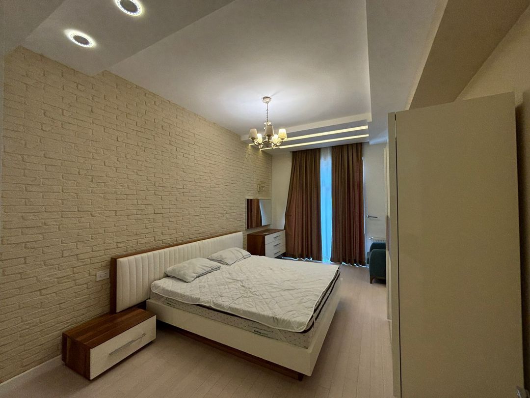 İcarəyə verilir 4 otaqlı yeni tikili 170 m² — Mənzil, Bakı (11)