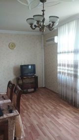 2-otaqlı mənzil kirayə verilir, Gəncə ş., 65 m² — Apartment