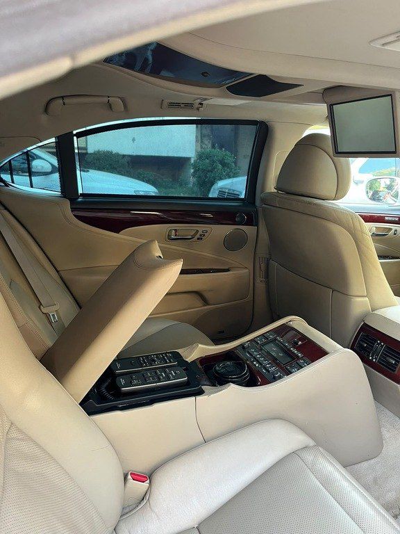 Lexus LS 460, 4.6 L, 2008 il, 290 000 km — Avtomobillər, Bakı (9)