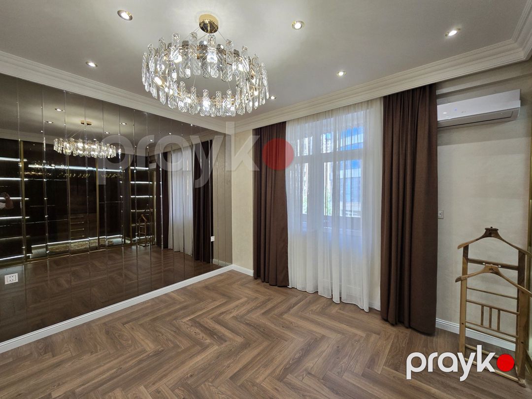 Satılır 4 otaqlı yeni tikili 205 m² — Mənzil, Bakı (7)