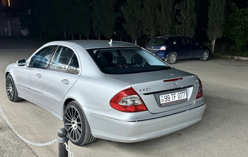 Mercedes E 220, 2.2 L, 2007 il, 350 000 km — Avtomobillər, Şirvan (4)