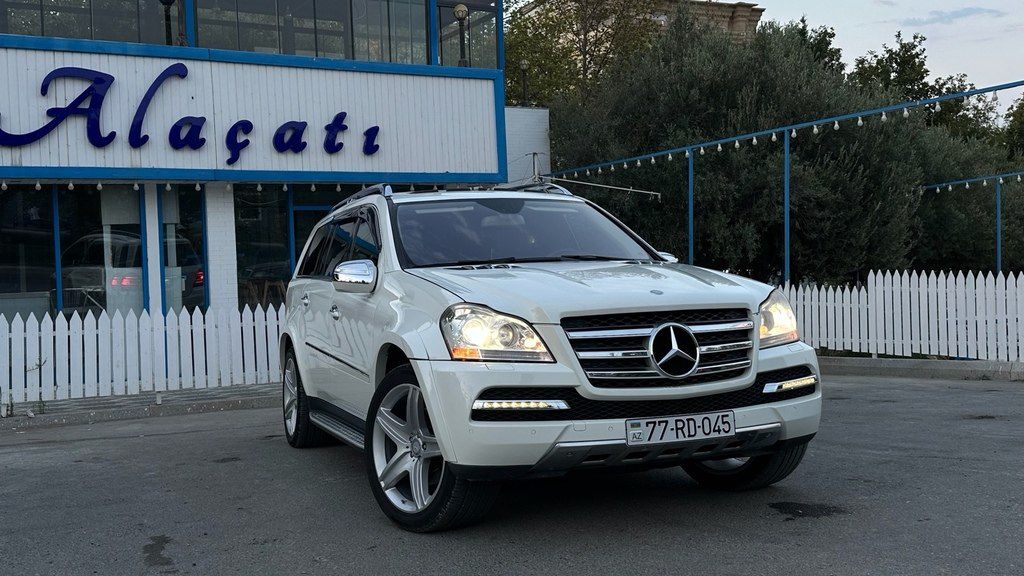 Mercedes GL 550 4MATIC, 5.5 L, 2010 il, 99 600 km — Avtomobillər, Bakı (7)