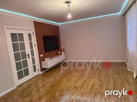 Satılır 5 otaqlı köhnə tikili 127 m²