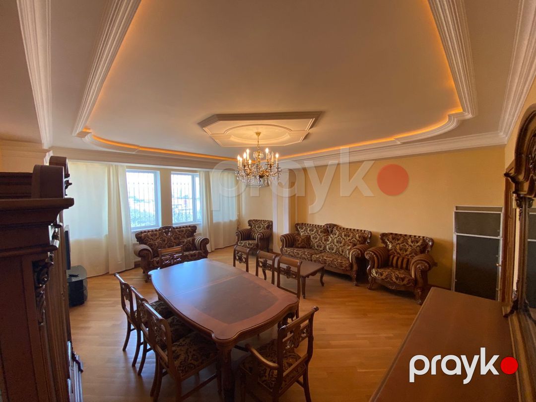 Satılır 4 otaqlı yeni tikili 211 m² — Mənzil, Bakı (2)