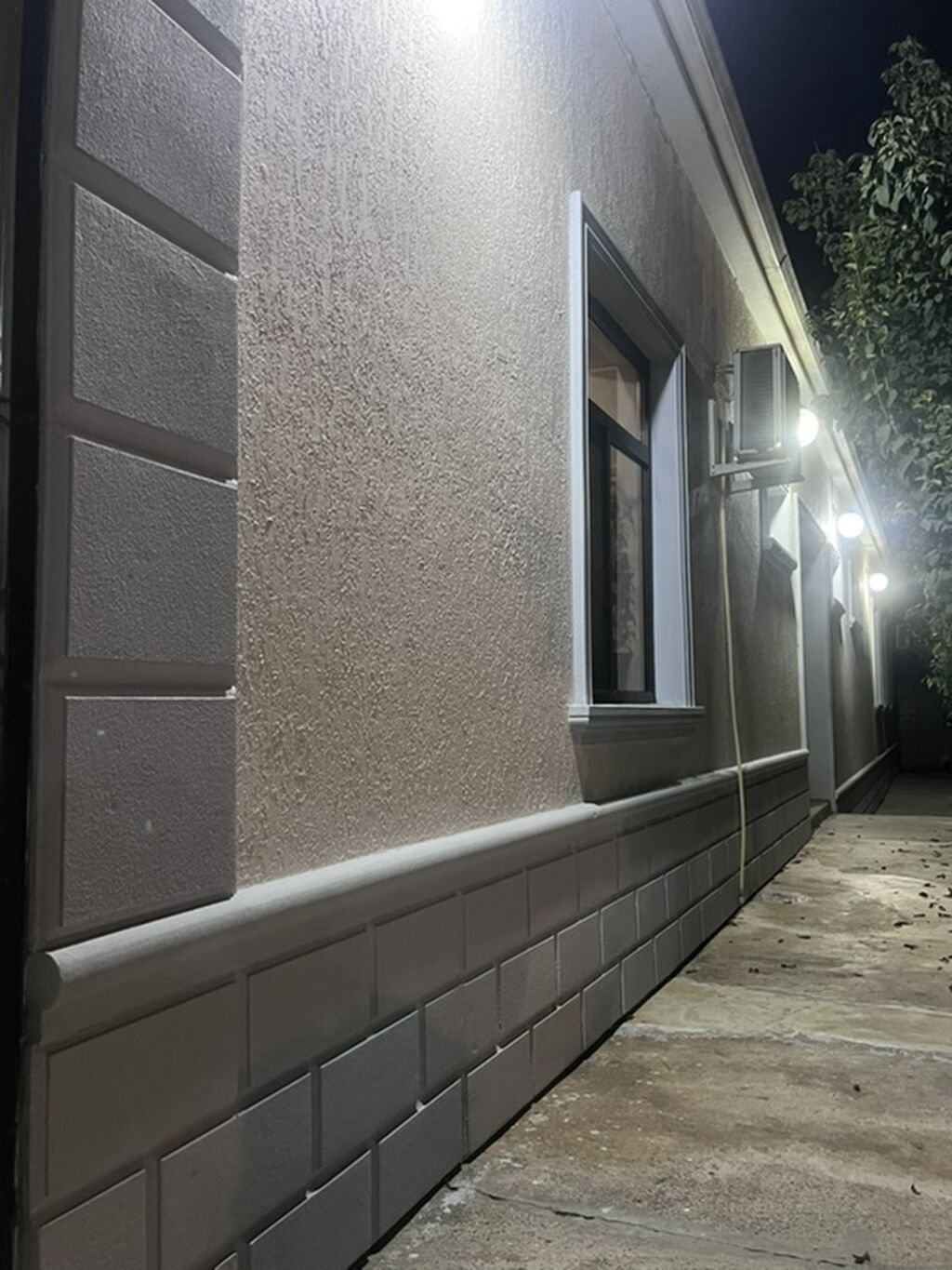 Xarici fasad üçün dekorativ suvaq və panelləmə xidməti Məhsul/Xidmət — Fasad işləri, Xırdalan