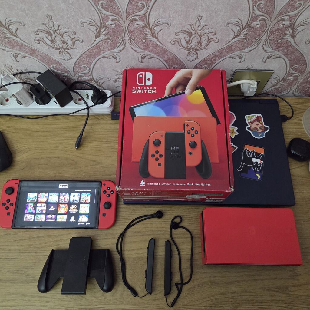 Продаю Nintendo Switch OLED Mario Red Edition в идеальном состоянии 🎮 — Elektronika, Bakı (3)