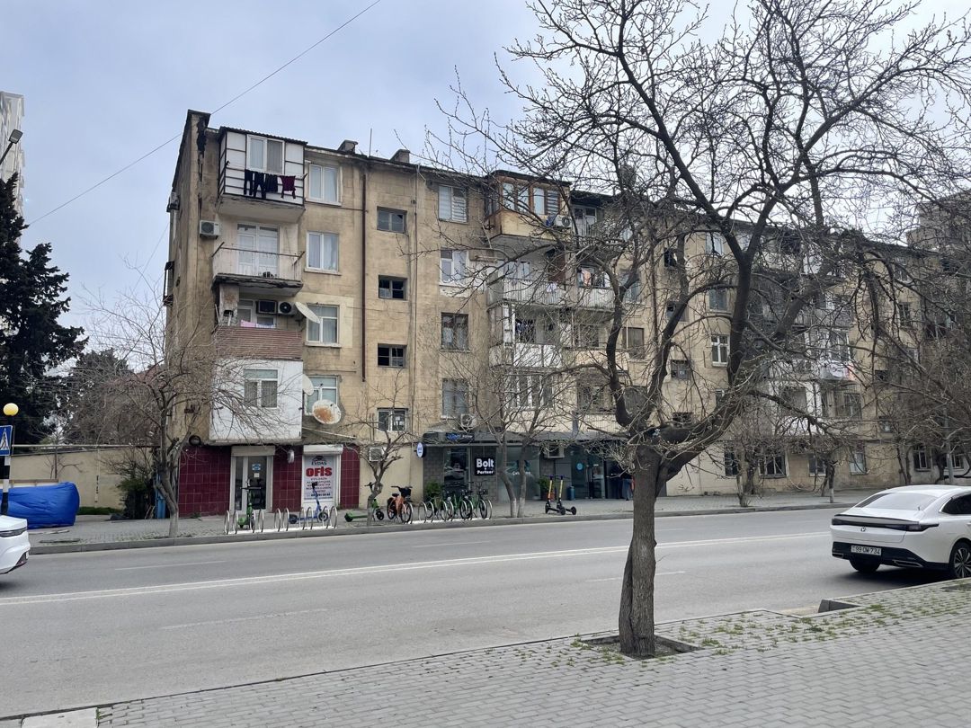 Satılır 1 otaqlı köhnə tikili 31 m² — Mənzil, Bakı (9)