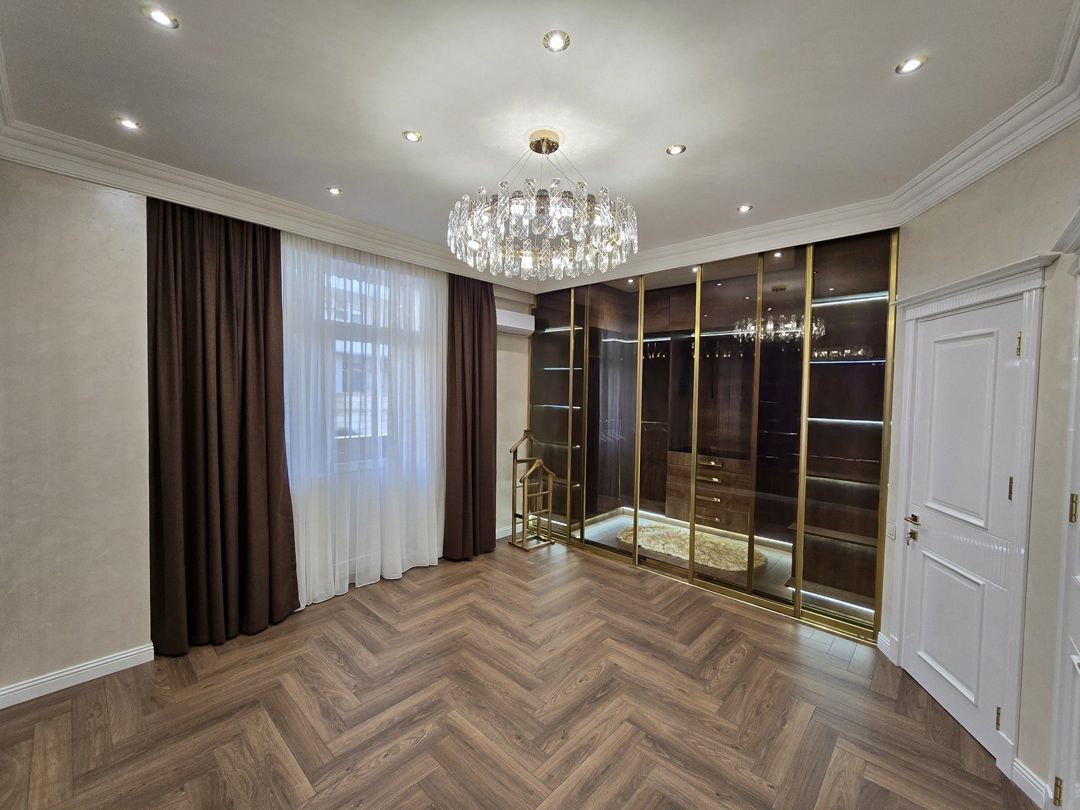 Satılır 4 otaqlı yeni tikili 205 m² — Mənzil, Bakı (5)