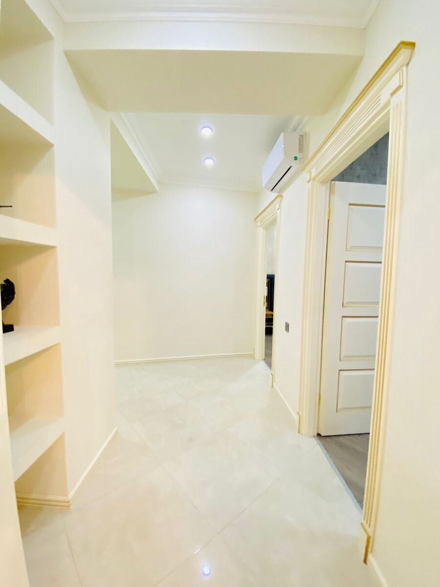 İcarəyə verilir 3 otaqlı yeni tikili 120 m² — Mənzil, Bakı (11)