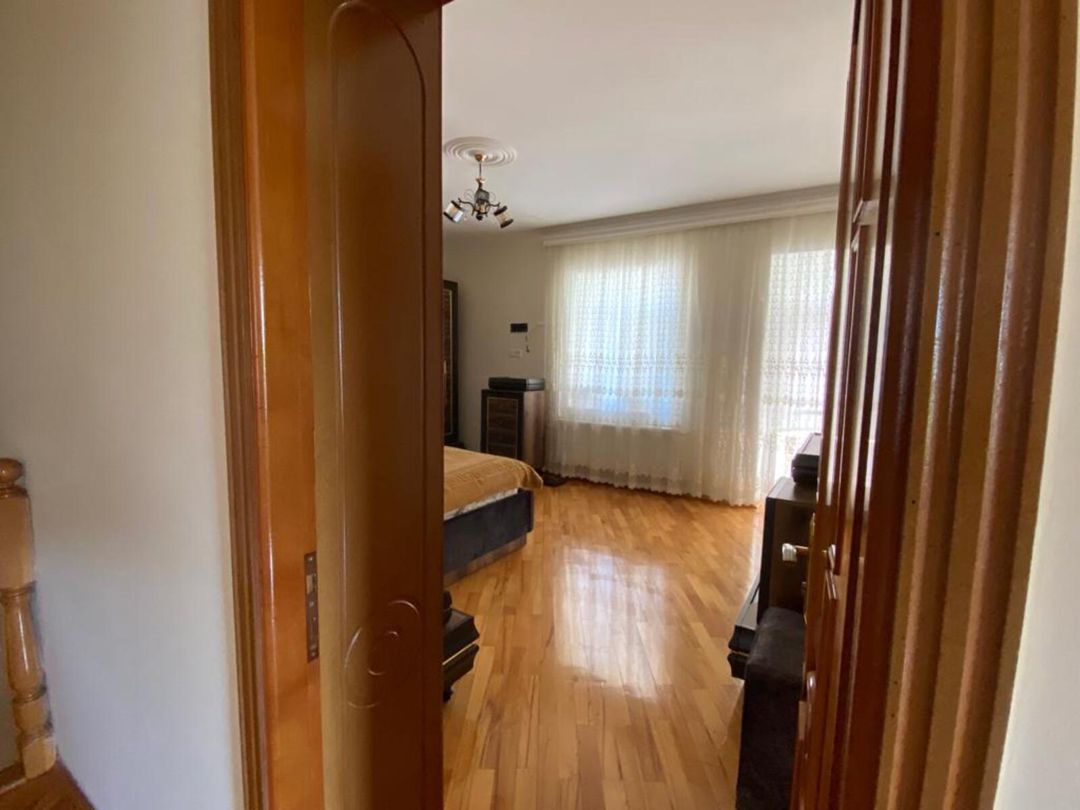 İcarəyə verilir 7 otaqlı həyət evi/bağ evi 250 m² — Ev, villa, Bakı (11)