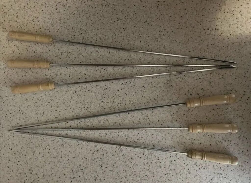 Mangal şişləri dəsti satılır.Dənəsi 1.30q. - Material: paslanmayan — Mallar, Bakı (6)