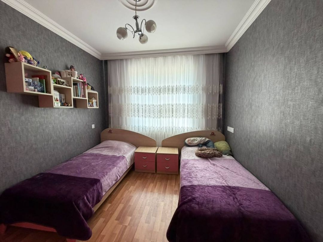 Satılır 5 otaqlı köhnə tikili 120 m² — Mənzil, Bakı (2)