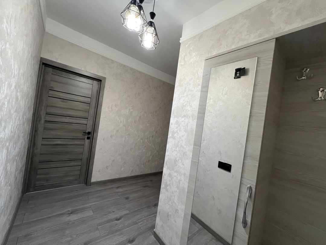 Satılır 1 otaqlı köhnə tikili 45 m² — Mənzil, Bakı (12)