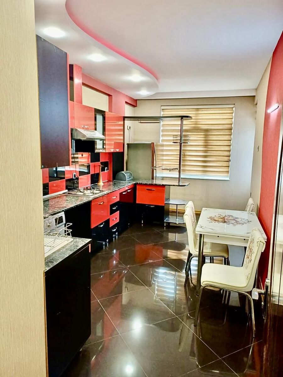 İcarəyə verilir 3 otaqlı yeni tikili 140 m² — Mənzil, Bakı (7)