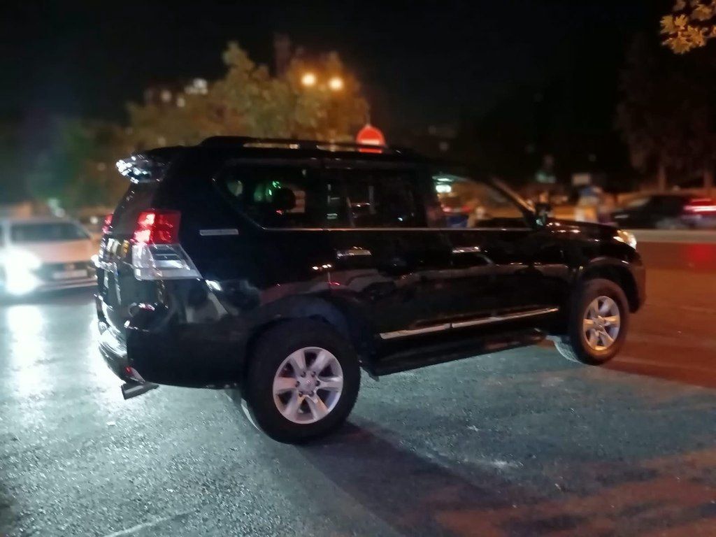 Toyota Land Cruiser Prado, 2.7 L, 2010 il, 243 159 km — Avtomobillər, Bakı (3)