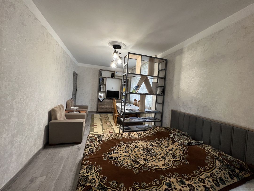 Satılır 1 otaqlı köhnə tikili 45 m² — Mənzil, Bakı (10)