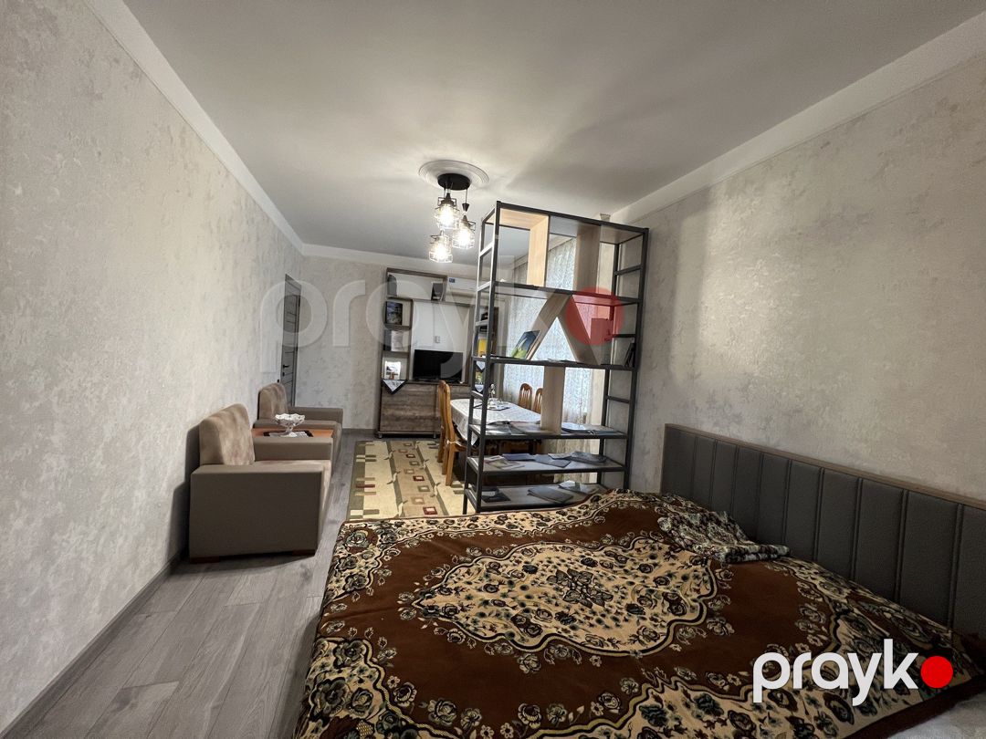 Satılır 1 otaqlı köhnə tikili 45 m² — Mənzil, Bakı (10)