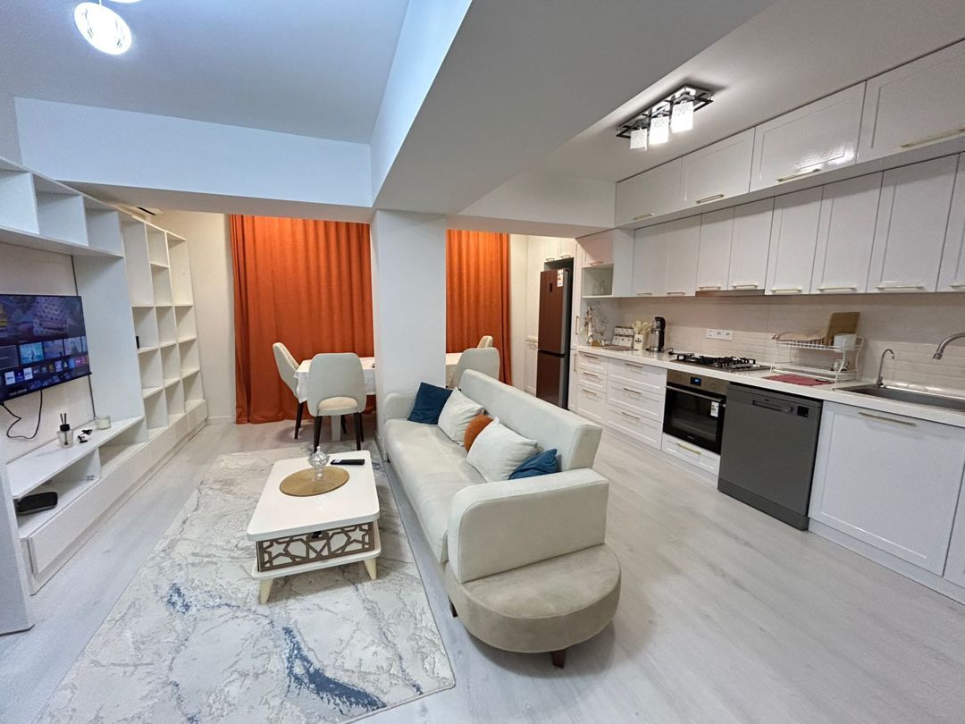 İcarəyə verilir 2 otaqlı köhnə tikili 70 m² — Mənzil, Bakı (2)