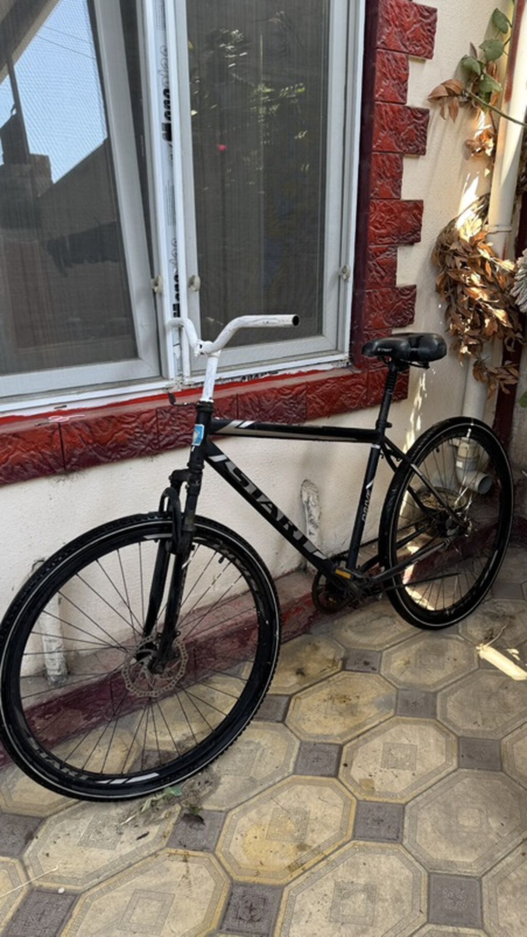 İşlənmiş Şəhər velosipedi Start, 28", sürətlərin sayı: 30, Ünvandan götürmə — Velosipedlər, Bakı (3)
