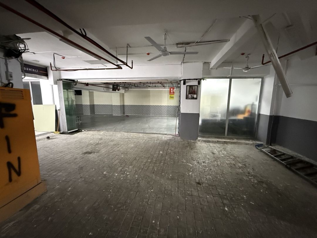 Satılır obyekt 450 m² — Əmlak, Bakı (10)