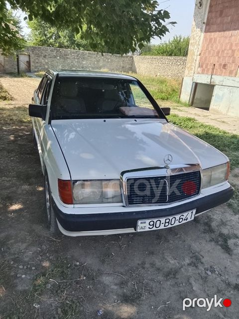 Mercedes 190, 2.0 L, 1989 il, 500 000 km