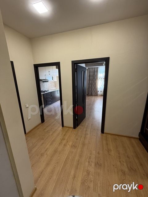 İcarəyə verilir 1 otaqlı yeni tikili 50 m²