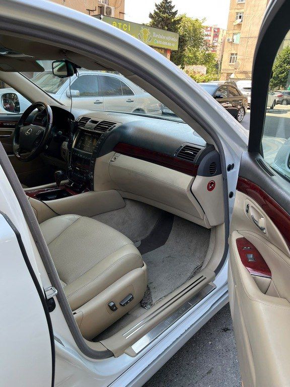 Lexus LS 460, 4.6 L, 2008 il, 290 000 km — Avtomobillər, Bakı (7)