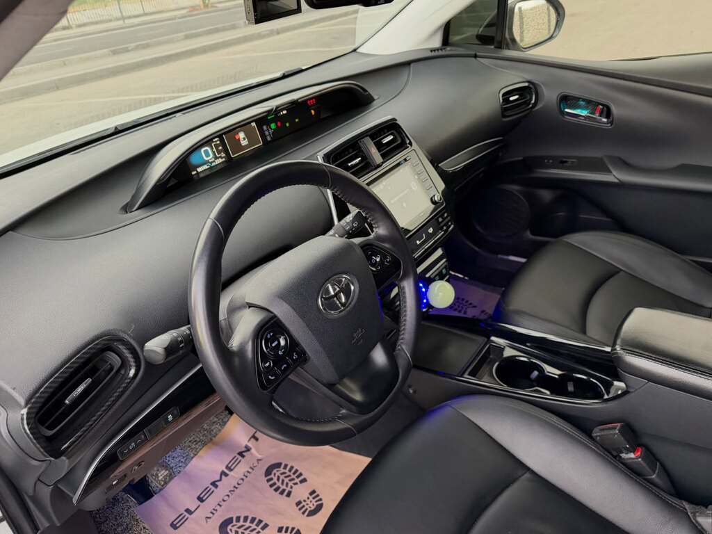 Toyota Prius Prime, 1.8 L, 8.8 kWh, 2018 il, 98 000 km — Avtomobillər, Quba (3)