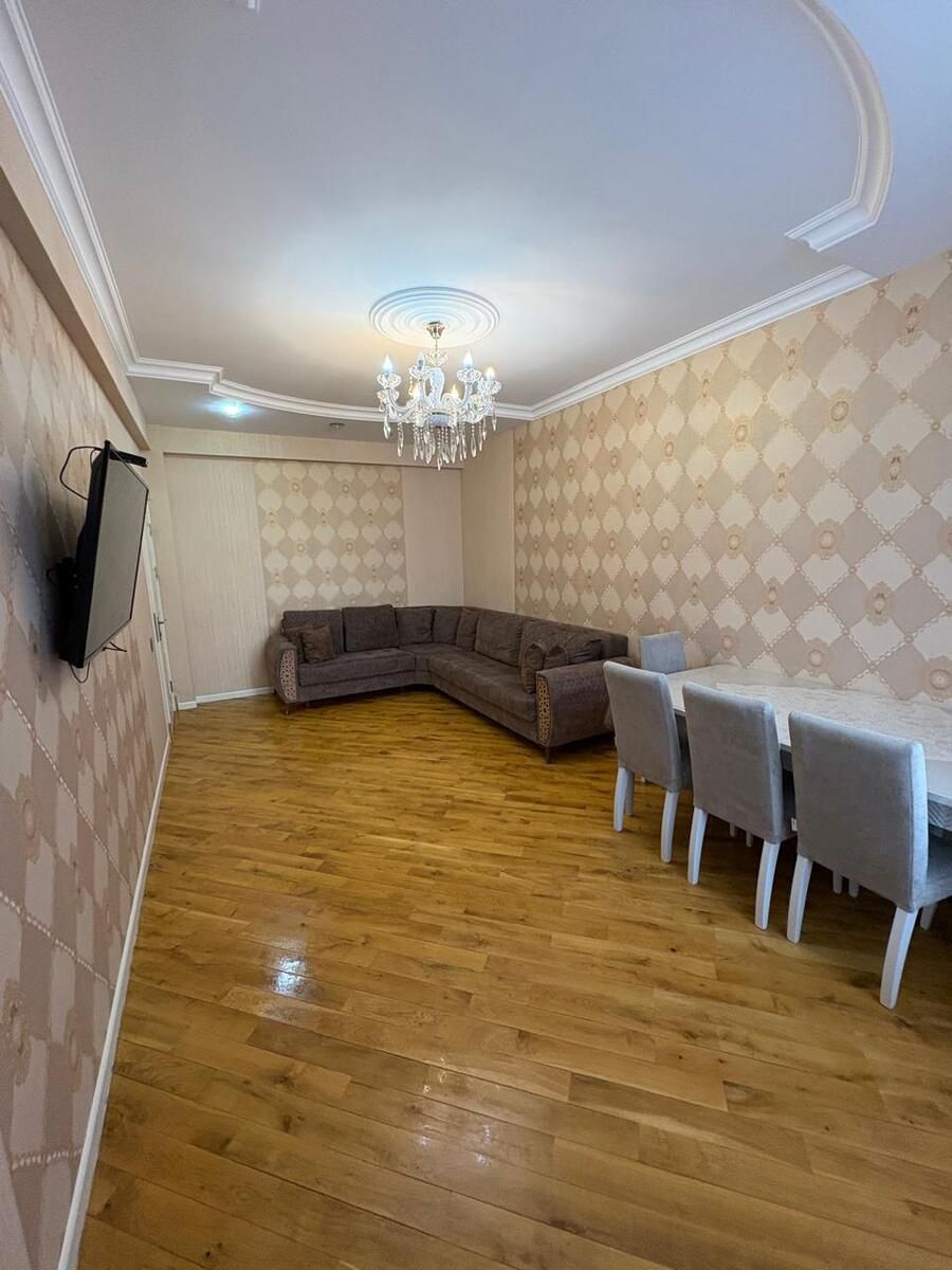 Satılır 2 otaqlı yeni tikili 70 m² — Mənzil, Bakı (2)
