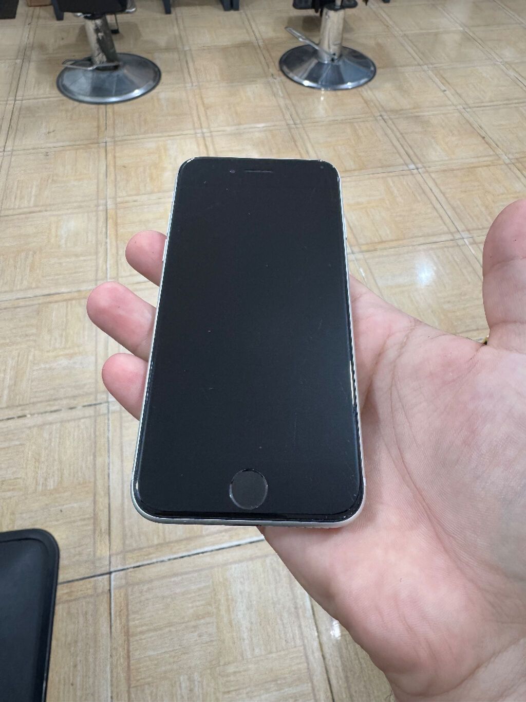 IPhone 7, 32 GB, Natural Titanium, Barmaq izi — Apple iPhone, Bakı