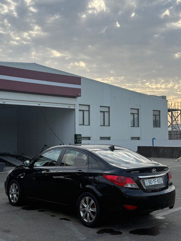 Hyundai Accent, 1.6 L, 2012 il, 272 000 km — Avtomobillər, Bakı (9)