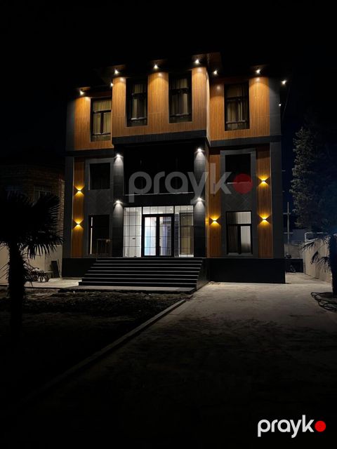 Satılır 6 otaqlı həyət evi/bağ evi 800 m²