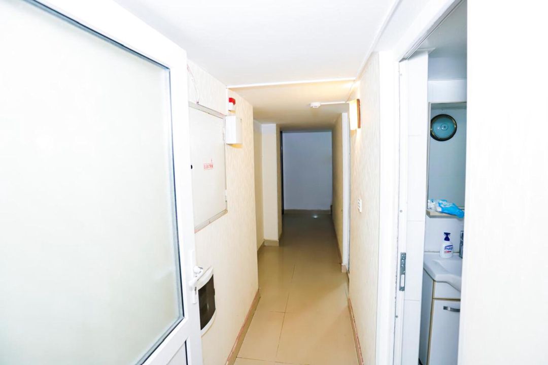 İcarəyə verilir obyekt 330 m² — Əmlak, Bakı (6)