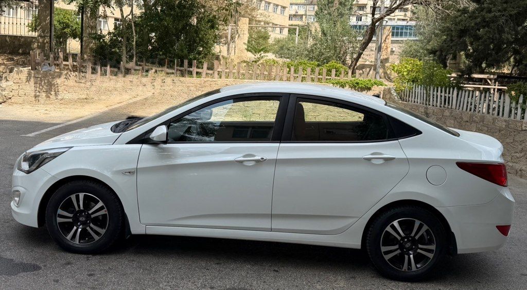 Hyundai Accent, 1.6 L, 2014 il, 240 000 km — Avtomobillər, Bakı (6)