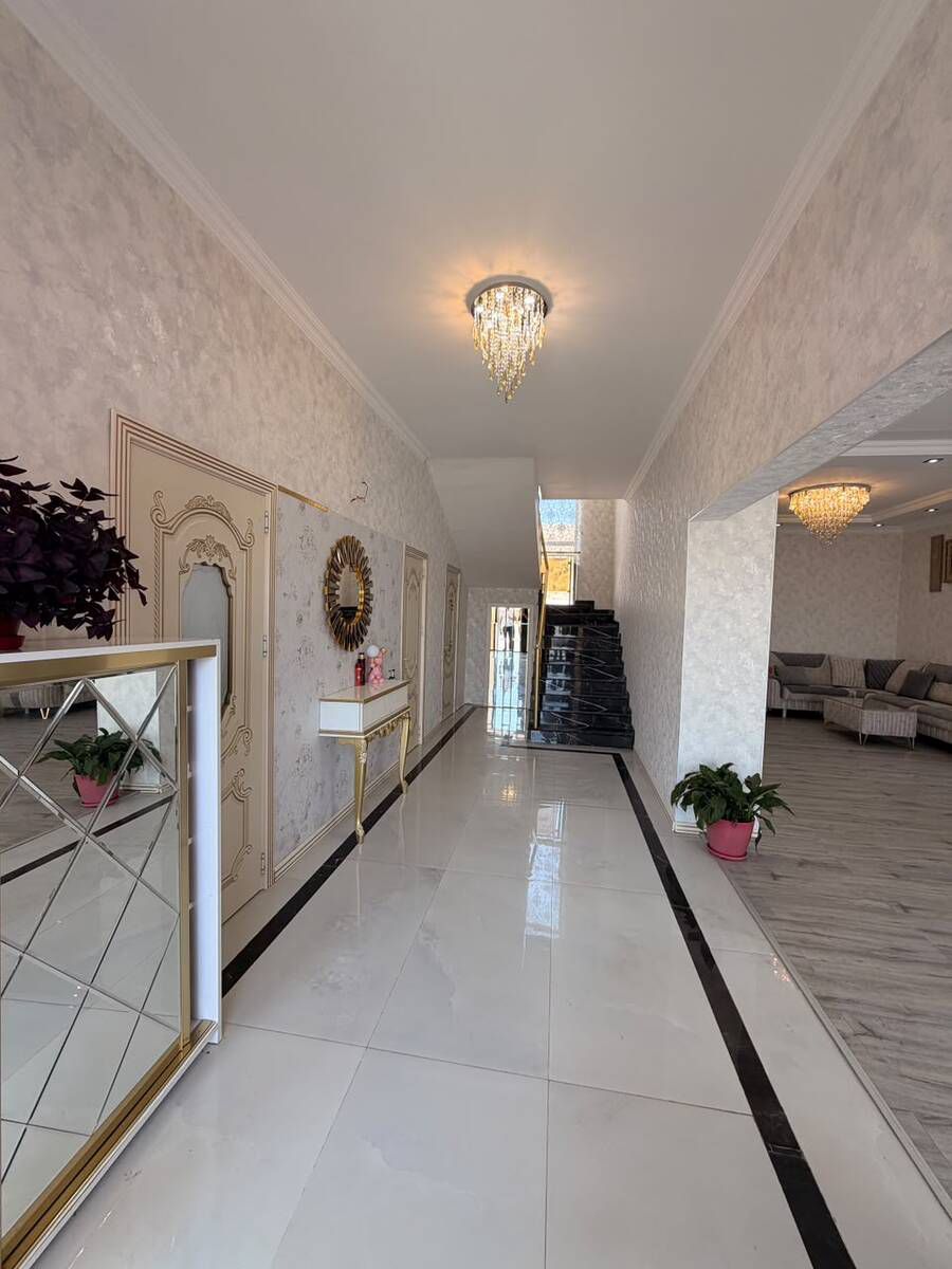 Satılır 5 otaqlı həyət evi/bağ evi 200 m² — Ev, villa, Bakı (4)