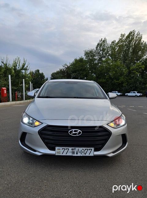 Hyundai Elantra, 2.0 L, 2016 il, 259 487 km