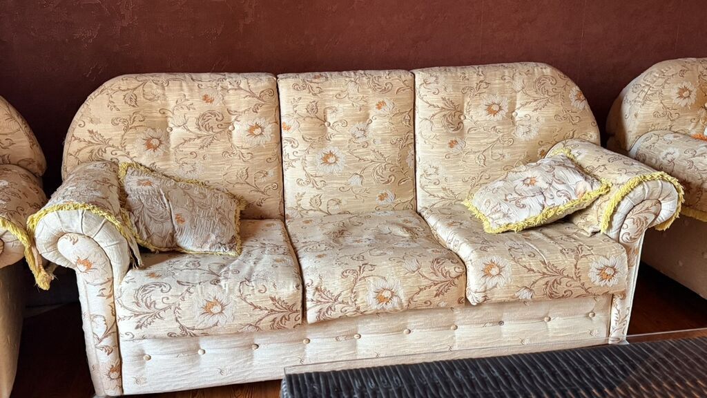 Klassik üslubda yumşaq mebel dəsti - Tərkib: 1 yerlik divan, 1 yerlik — Mebel, Mehdiabad (4)