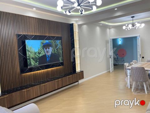İcarəyə verilir 3 otaqlı yeni tikili 142 m²