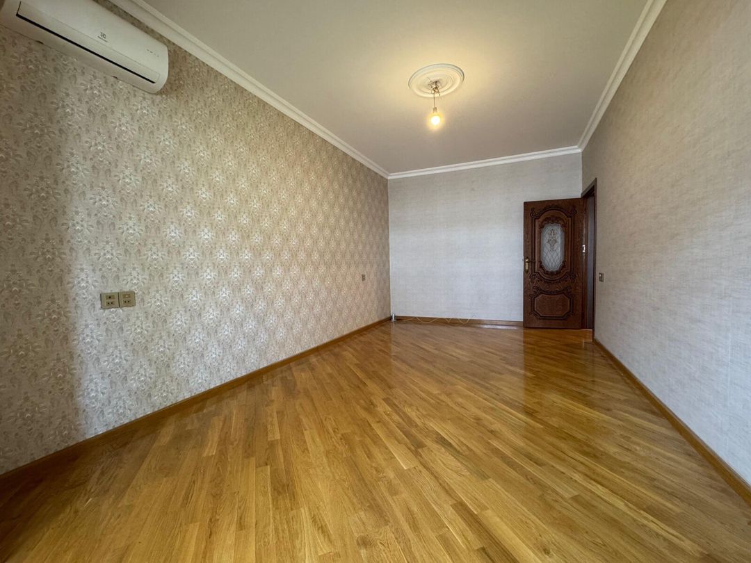 Satılır 2 otaqlı köhnə tikili 60 m² — Mənzil, Bakı (3)