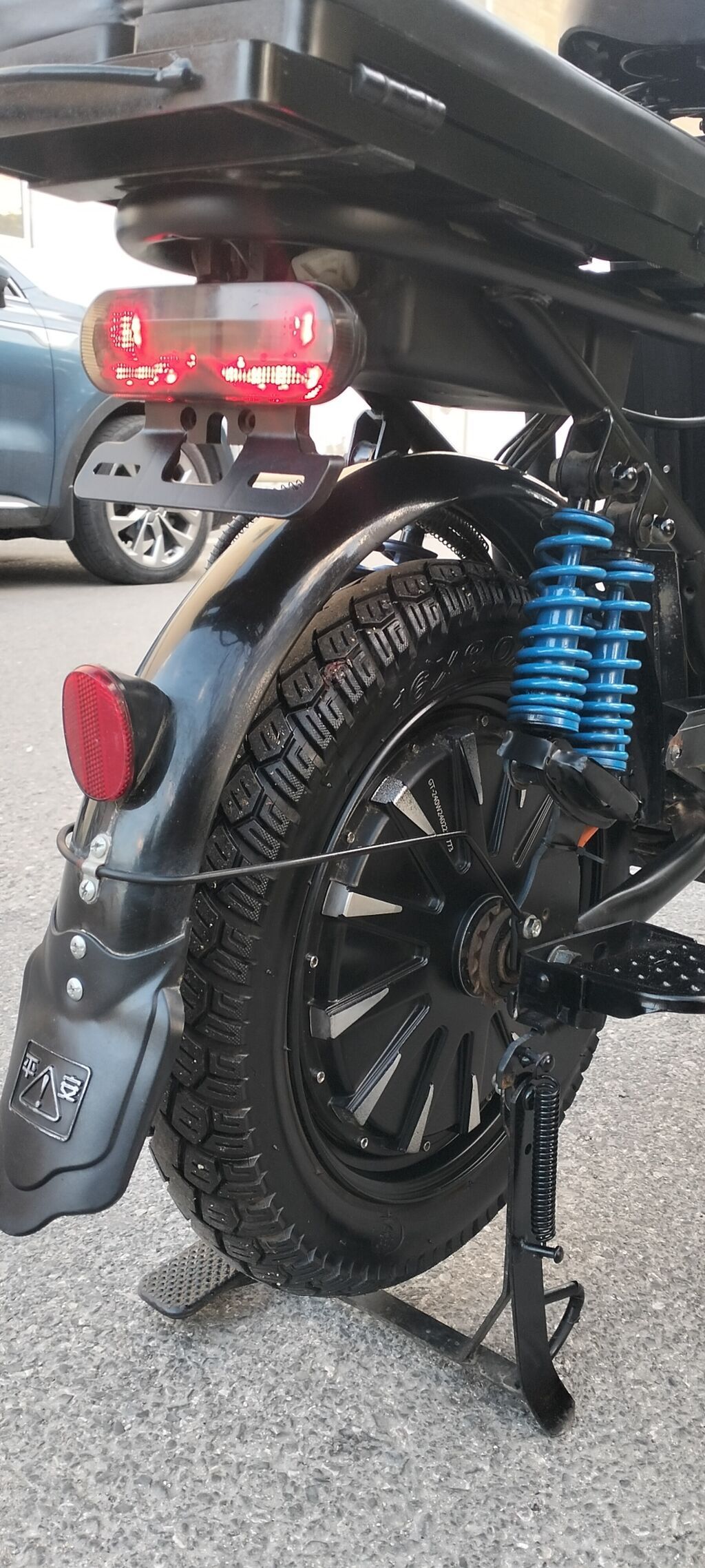 Salam aleykum. Yenidir 233.km.məsafə gedib. Hər bir funksyasi — Avto, Masazır (7)