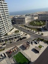 İcarəyə verilir 3 otaqlı yeni tikili 130 m² — Apartment