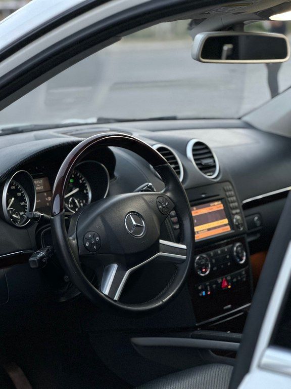 Mercedes GL 550 4MATIC, 5.5 L, 2010 il, 99 600 km — Avtomobillər, Bakı (11)