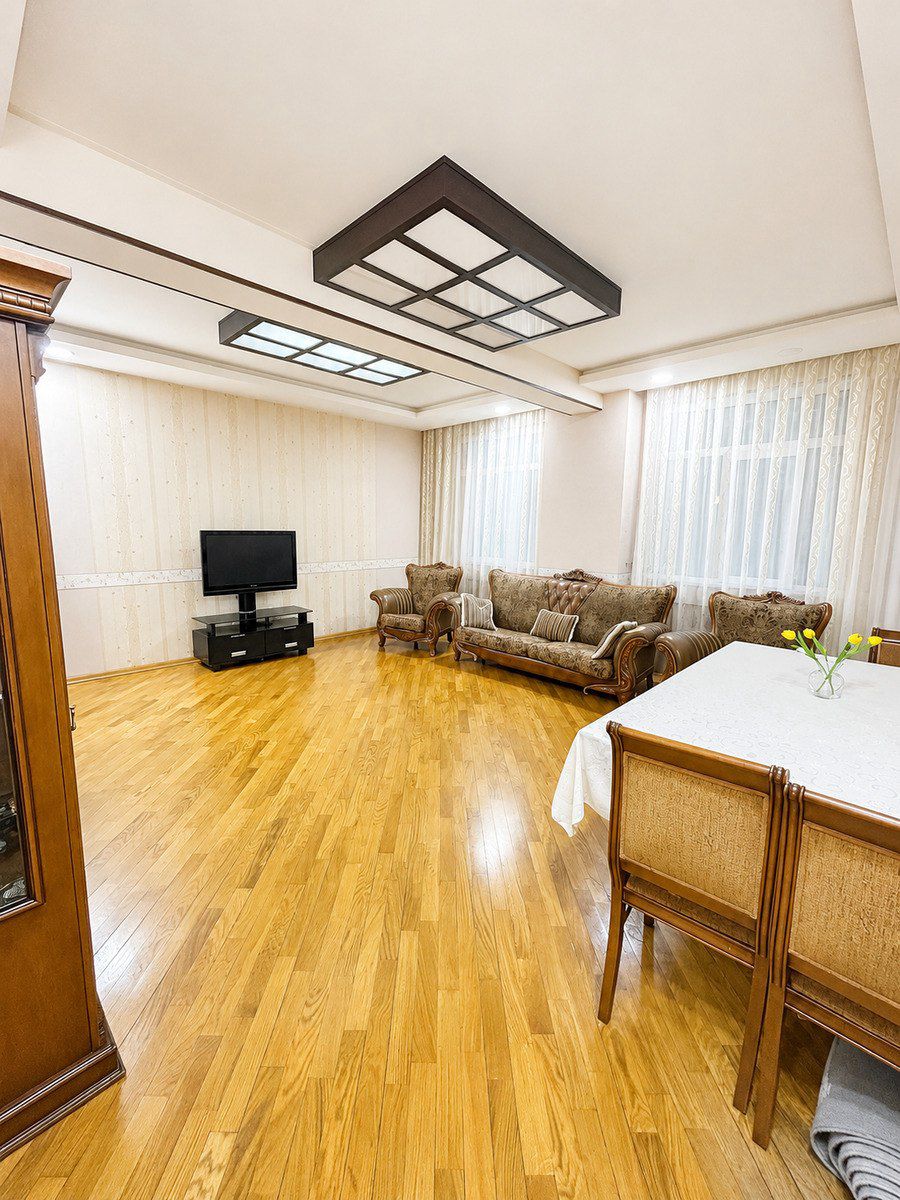 Satılır 3 otaqlı yeni tikili 123 m² — Mənzil, Bakı