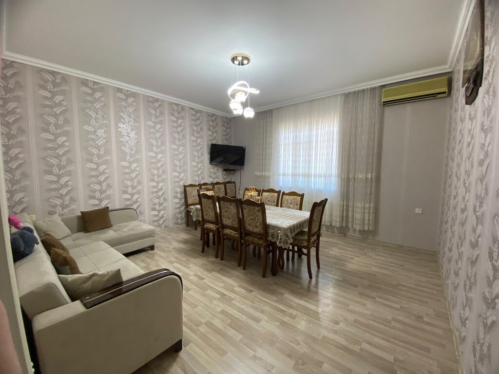 Salam. tecili heyet evi satilir.6 sotda insa edilmis ev 120kv dir — Daşınmaz əmlak, Saray (5)