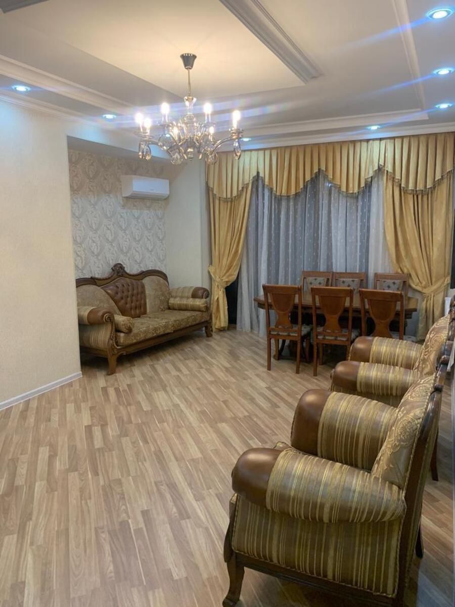 İcarəyə verilir 3 otaqlı yeni tikili 110 m² — Mənzil, Bakı (2)