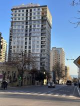 Satılır 3 otaqlı yeni tikili 109 m² — Квартира